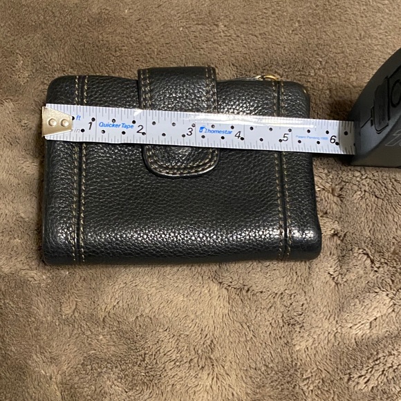 Fossil Black Pebbled Leather Wallet - Picture 5 of 6